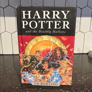Harry Potter and the Deathly Hallows Hardcover Book